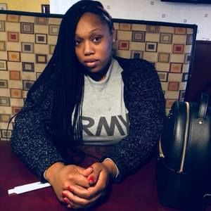 Meet your Posher, Tomika